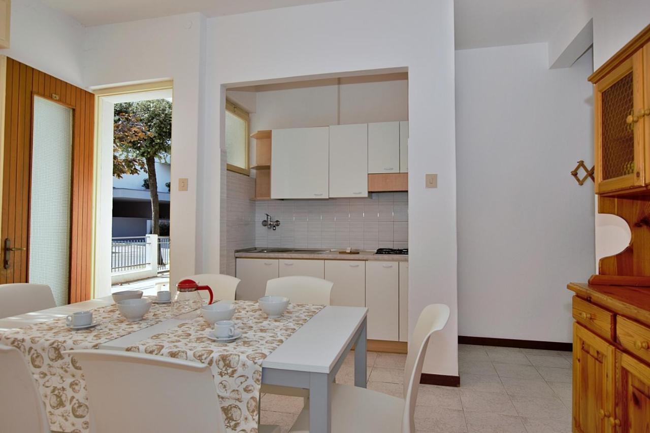 Residenza Valcris Daire Lignano Sabbiadoro Dış mekan fotoğraf