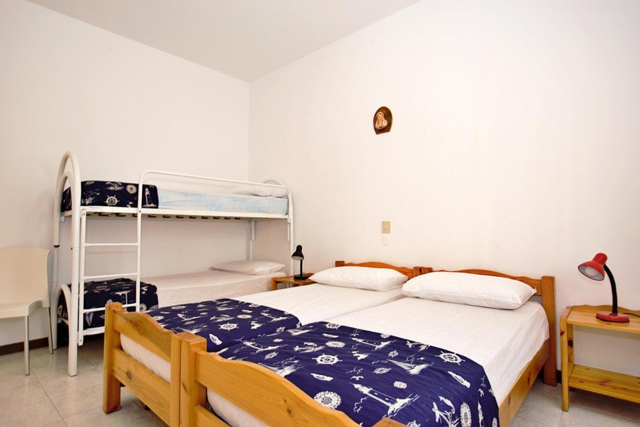 Residenza Valcris Daire Lignano Sabbiadoro Dış mekan fotoğraf